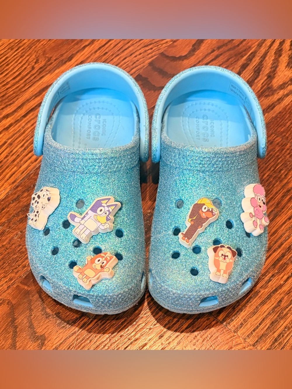 CROCS Kids Glitter Clogs in Sparkling Blue with bluey Charms